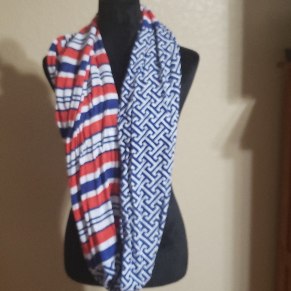 Tommy Hilfiger Infinity Scarf